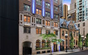 Holiday Inn Express Chicago - Magnificent Mile By Ihg Exterior photo