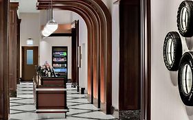 Hilton Garden Inn Chicago Mccormick Place Exterior photo