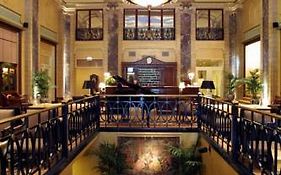 The Belden-Stratford Chicago Interior photo