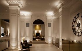 The Ambassador Chicago Hotel Exterior photo