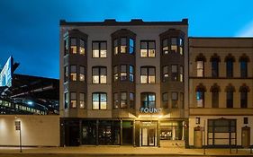 Found Hotel Chicago River North Exterior photo
